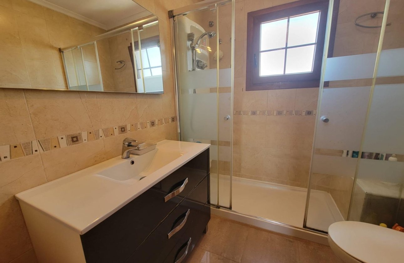 Resale - Villa - Torrevieja - Aguas Nuevas