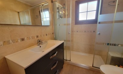 Resale - Villa - Torrevieja - Aguas Nuevas