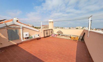 Resale - Villa - Torrevieja - Aguas Nuevas