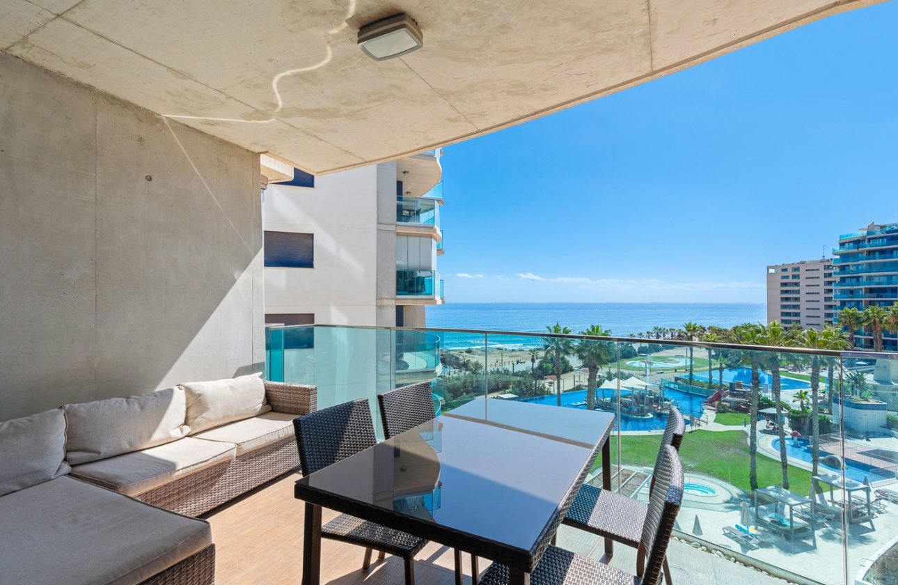 Resale - Apartment / flat - Torrevieja - Punta Prima