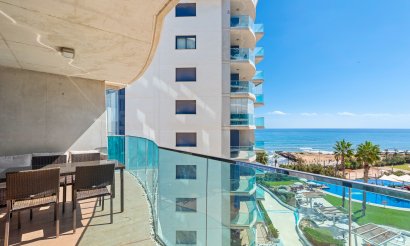 Resale - Apartment / flat - Torrevieja - Punta Prima