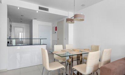 Resale - Apartment / flat - Torrevieja - Punta Prima