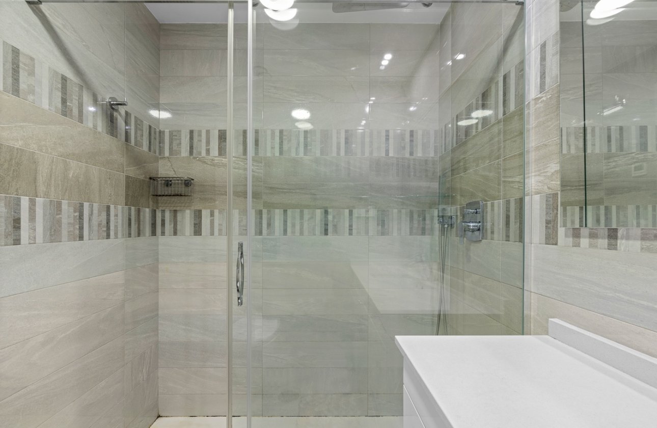 Resale - Apartment / flat - Torrevieja - Punta Prima