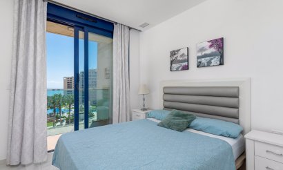 Resale - Apartment / flat - Torrevieja - Punta Prima