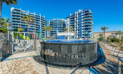 Resale - Apartment / flat - Torrevieja - Punta Prima
