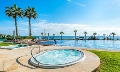 Resale - Apartment / flat - Torrevieja - Punta Prima