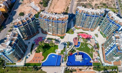 Resale - Apartment / flat - Torrevieja - Punta Prima