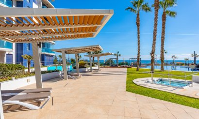Resale - Apartment / flat - Torrevieja - Punta Prima