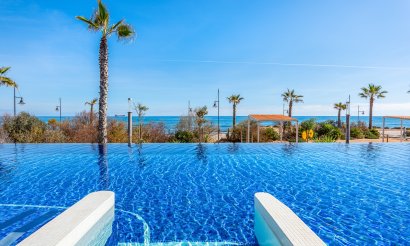 Resale - Apartment / flat - Torrevieja - Punta Prima