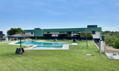 Resale - Apartment / flat - Orihuela Costa - Villamartín