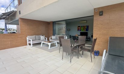Resale - Apartment / flat - Orihuela Costa - Villamartín