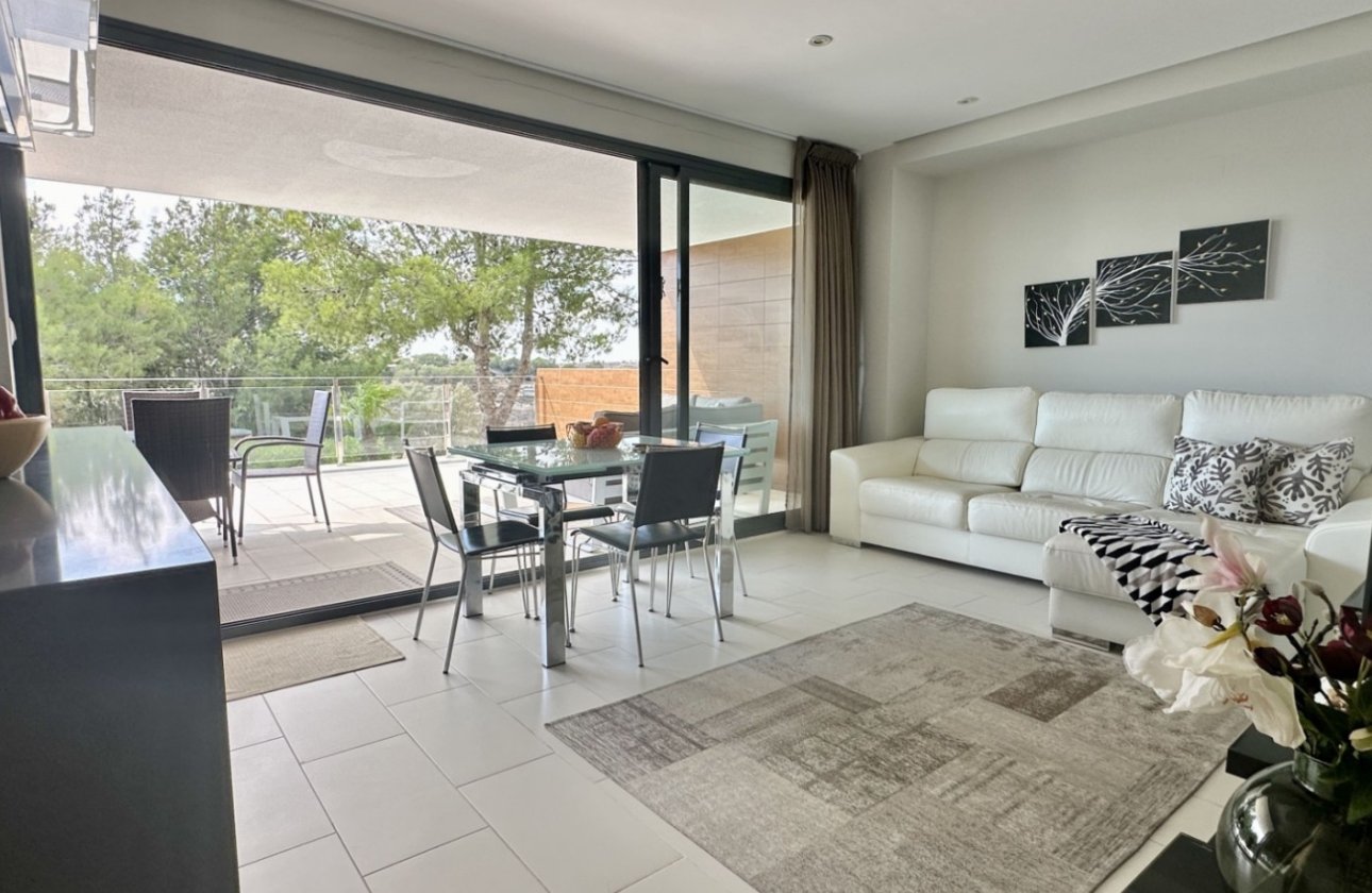 Resale - Apartment / flat - Orihuela Costa - Villamartín