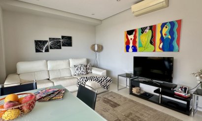 Resale - Apartment / flat - Orihuela Costa - Villamartín