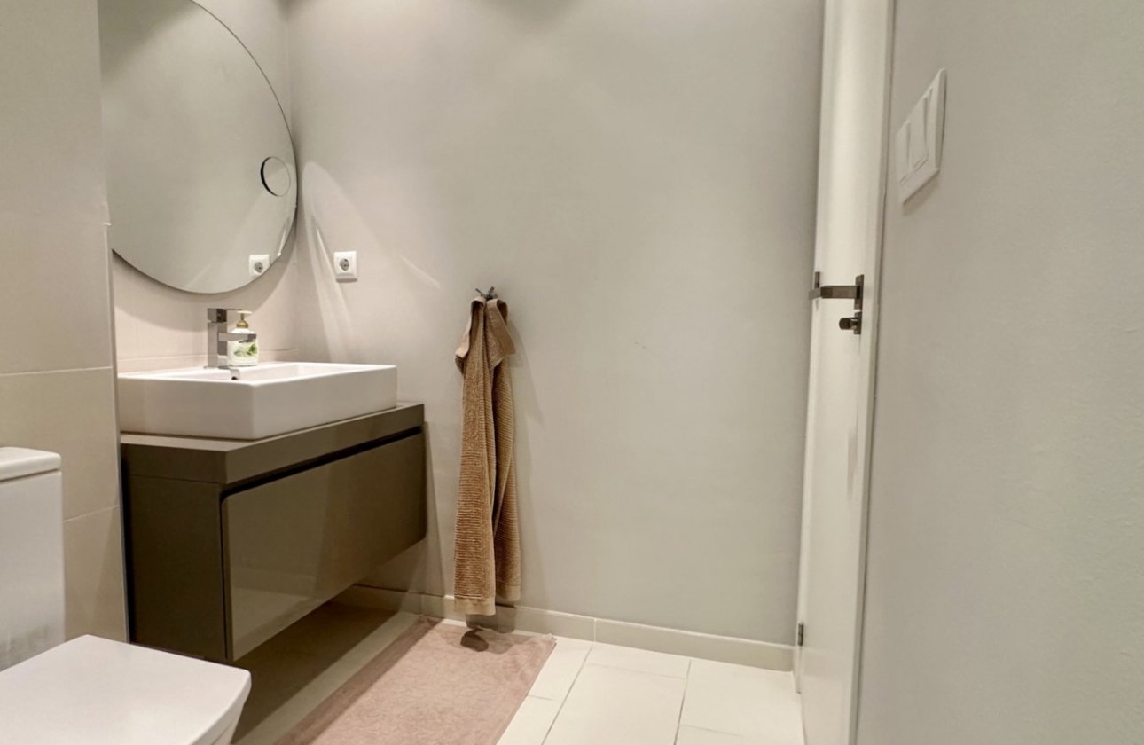 Resale - Apartment / flat - Orihuela Costa - Villamartín