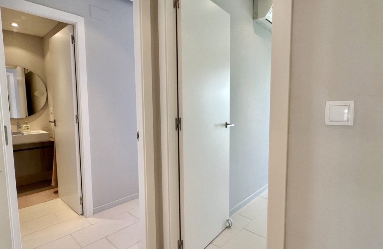 Resale - Apartment / flat - Orihuela Costa - Villamartín