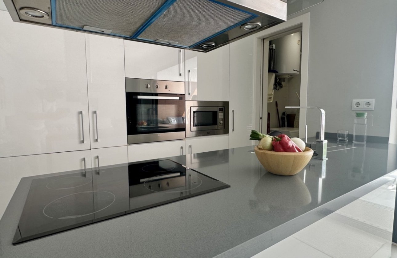 Resale - Apartment / flat - Orihuela Costa - Villamartín