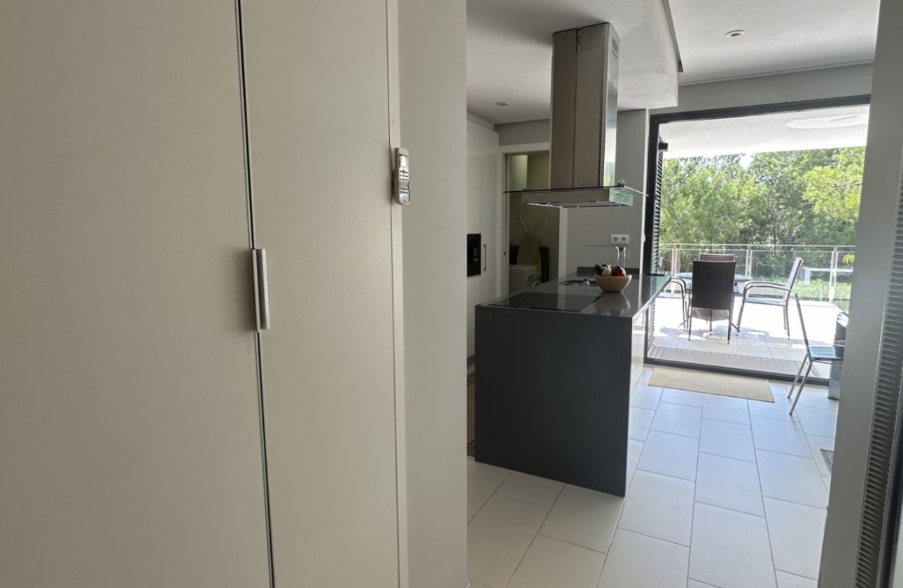 Resale - Apartment / flat - Orihuela Costa - Villamartín