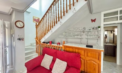 Resale - Villa - Torrevieja - Los altos