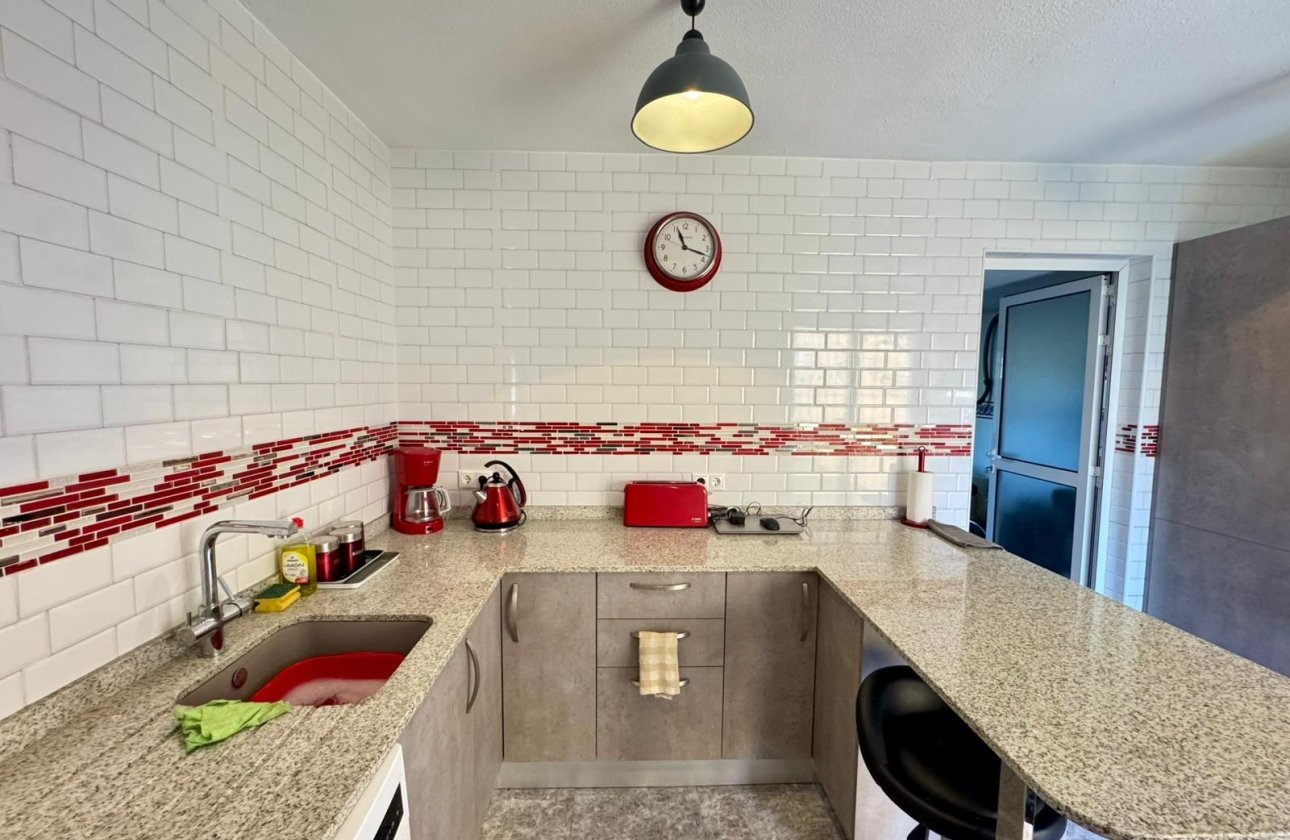 Resale - Villa - Torrevieja - Los altos