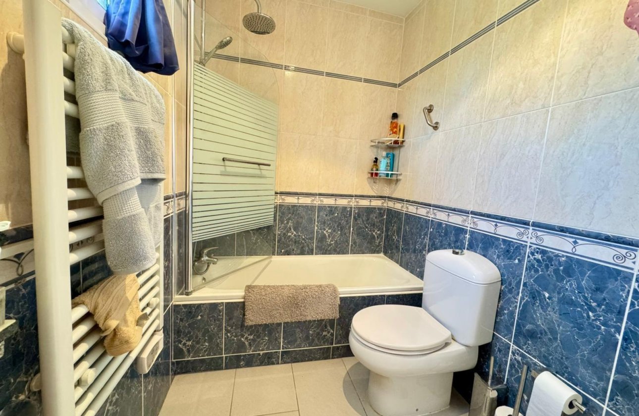 Resale - Villa - Torrevieja - Los altos