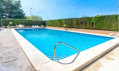 Resale - Villa - Torrevieja - Los altos