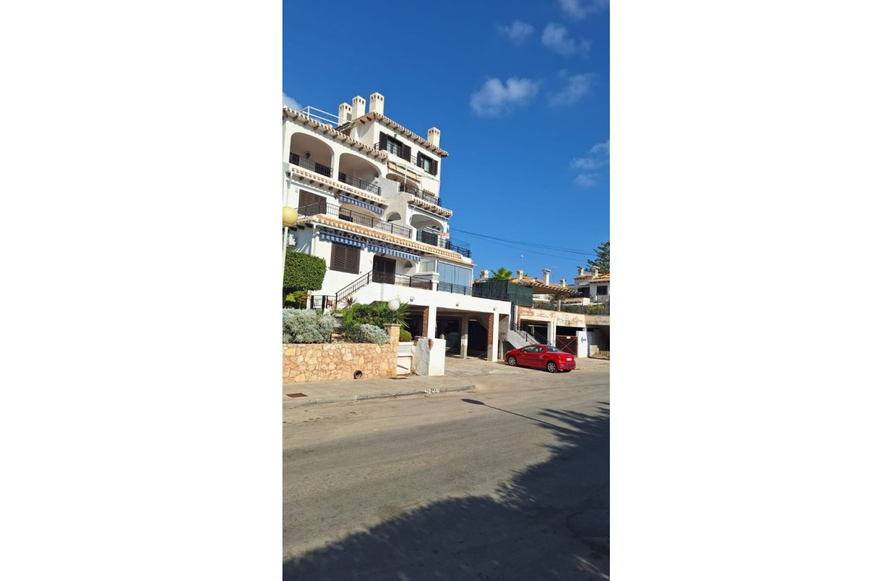 Resale - Apartment / flat - Cabo Roig