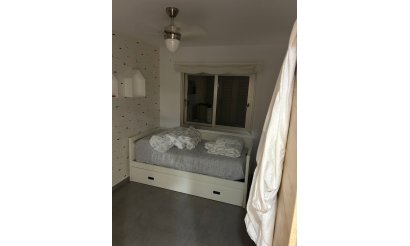 Resale - Apartment / flat - Cabo Roig