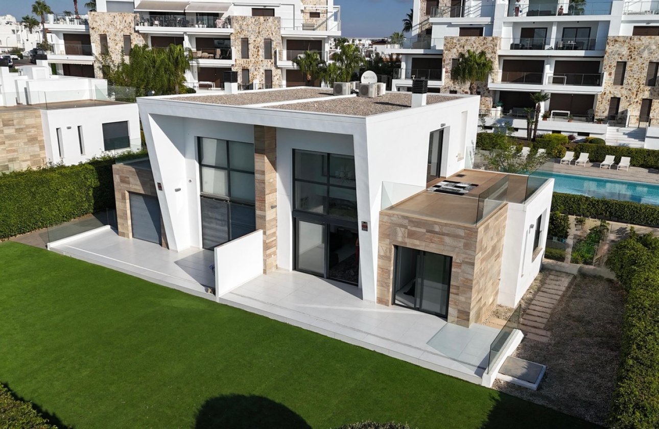 Resale - Villa - Los Dolses