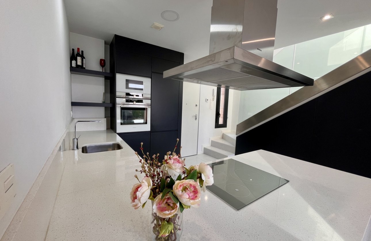 Resale - Villa - Los Dolses