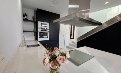 Resale - Villa - Los Dolses