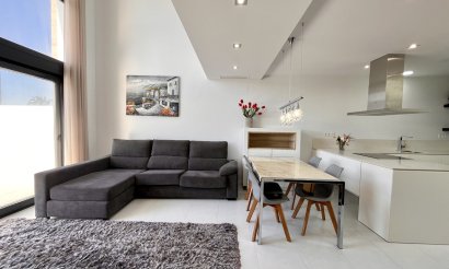 Resale - Villa - Los Dolses