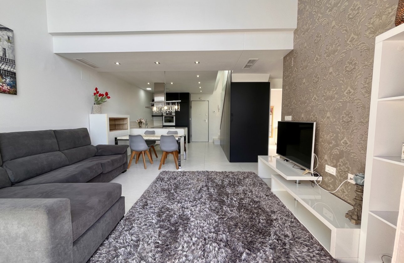 Resale - Villa - Los Dolses