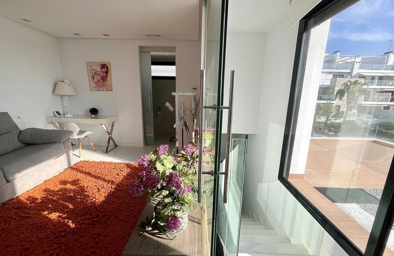 Resale - Villa - Los Dolses