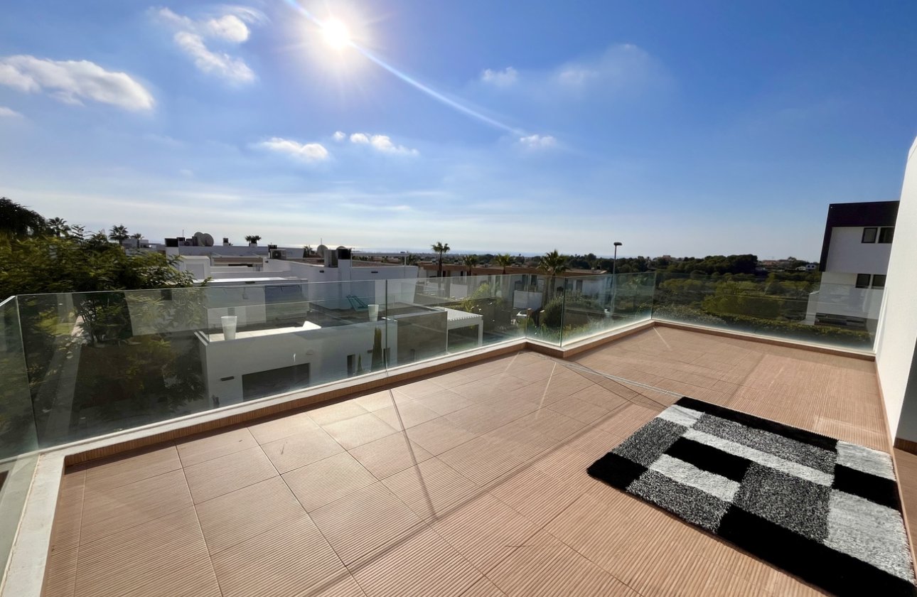 Resale - Villa - Los Dolses