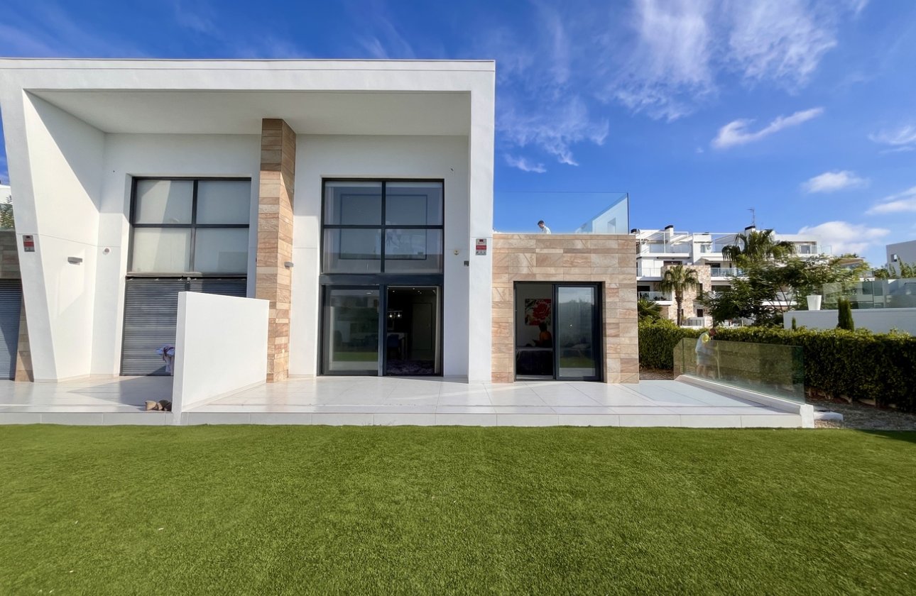 Resale - Villa - Los Dolses