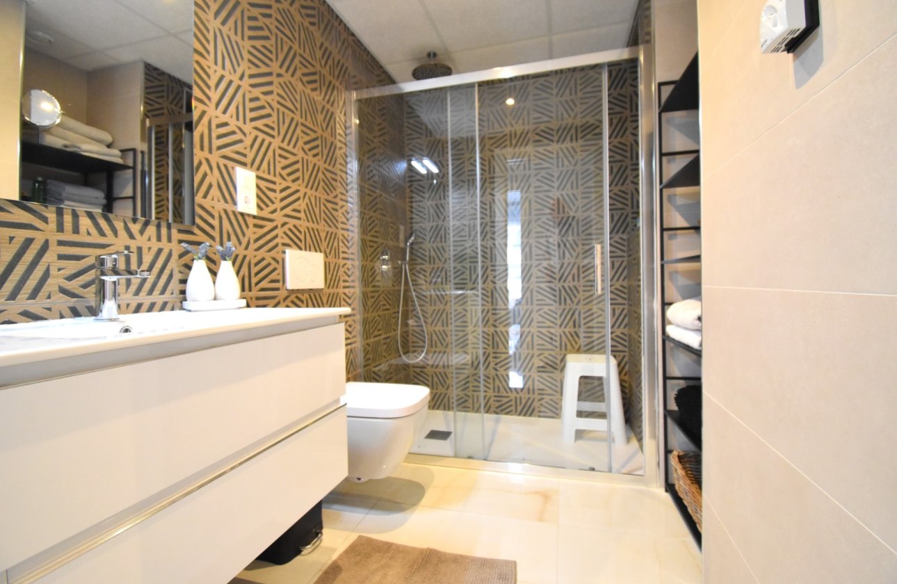 Resale - Apartment / flat - Orihuela Costa - Playa Flamenca