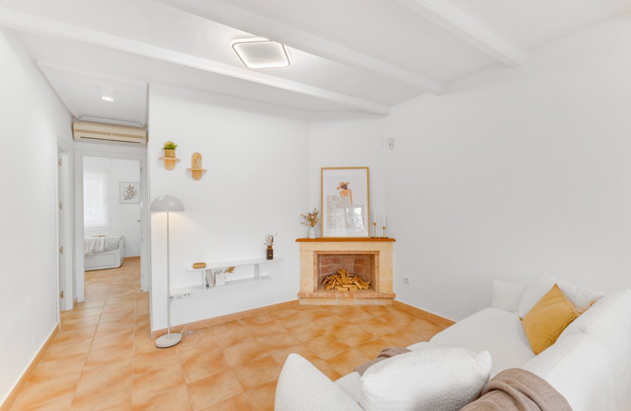 Resale - Bungalow - Orihuela Costa - Villamartin