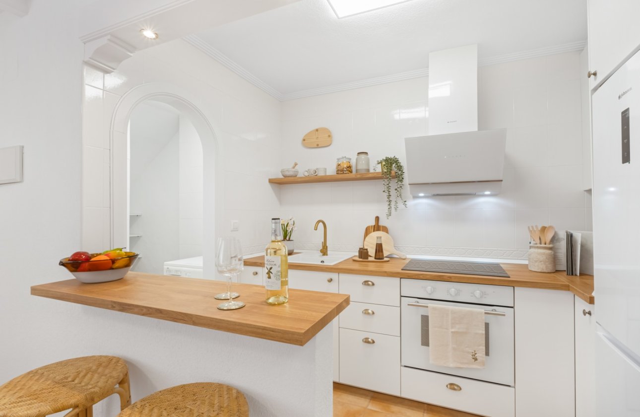 Resale - Bungalow - Orihuela Costa - Villamartin