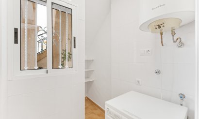 Resale - Bungalow - Orihuela Costa - Villamartin