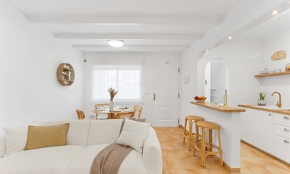 Resale - Bungalow - Orihuela Costa - Villamartin