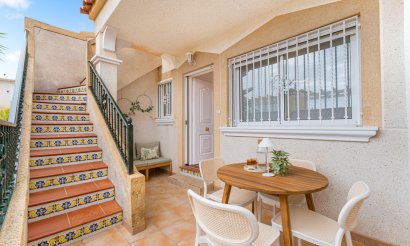 Resale - Bungalow - Orihuela Costa - Villamartin