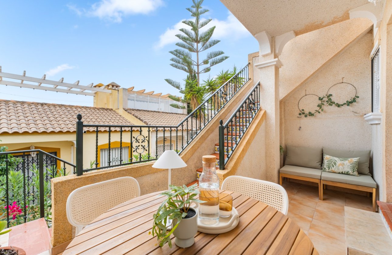 Resale - Bungalow - Orihuela Costa - Villamartin