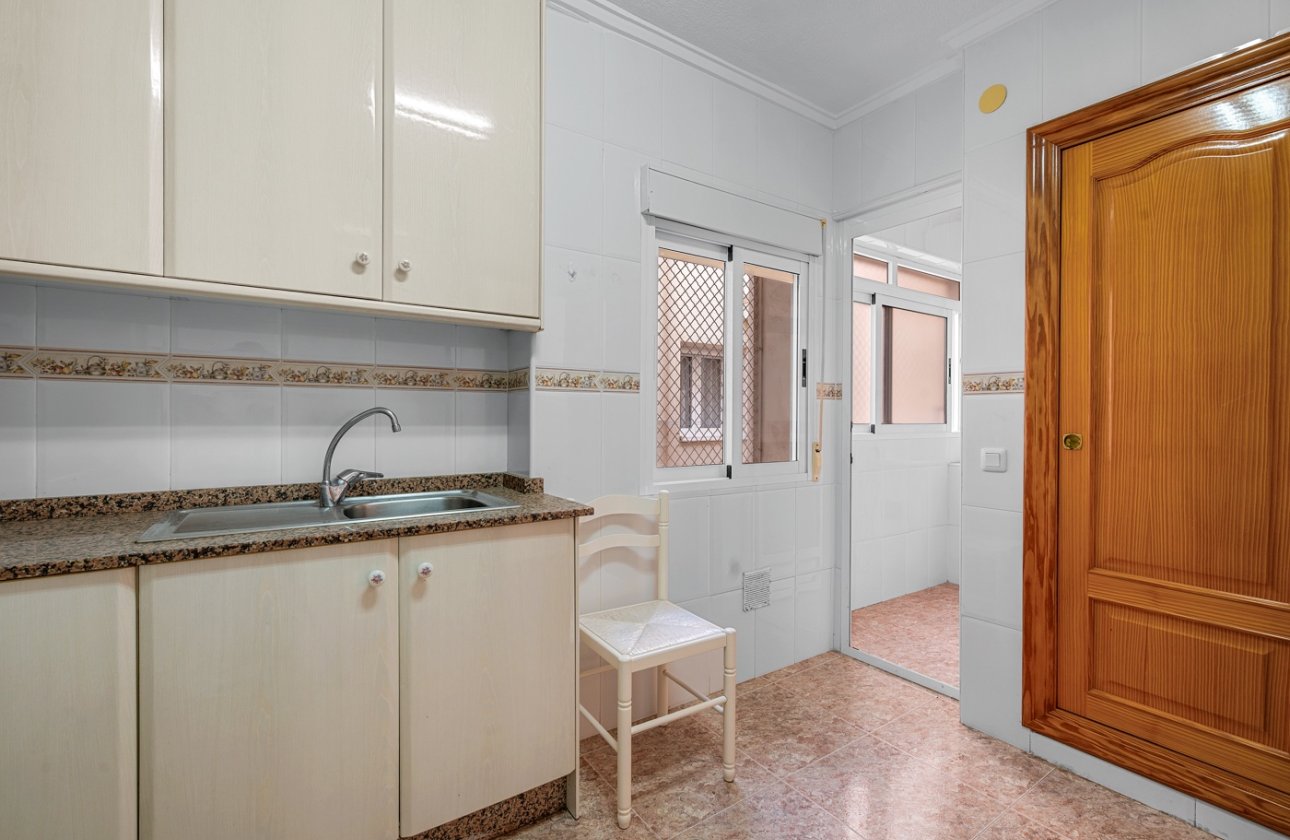 Resale - Apartment / flat - Torrevieja