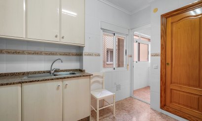 Resale - Apartment / flat - Torrevieja