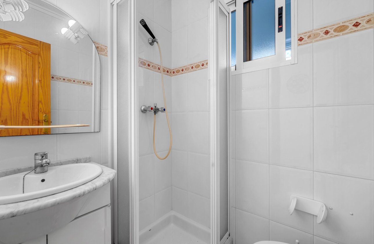 Resale - Apartment / flat - Torrevieja