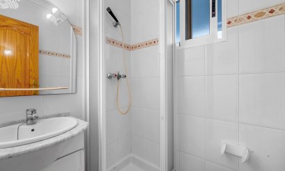 Resale - Apartment / flat - Torrevieja